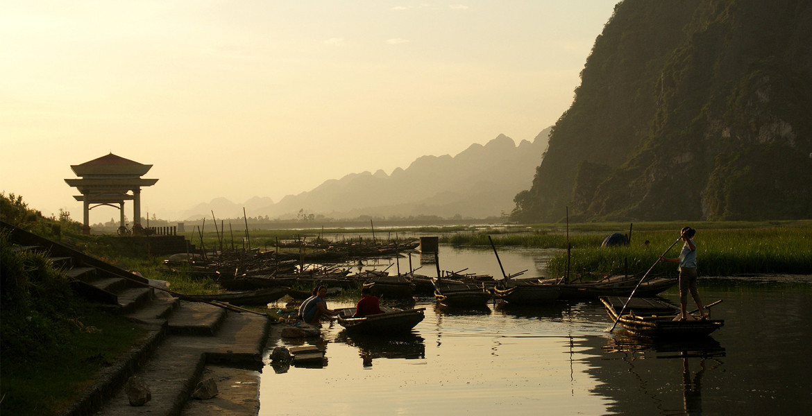 Van Long - Kenh Ga Floating Village